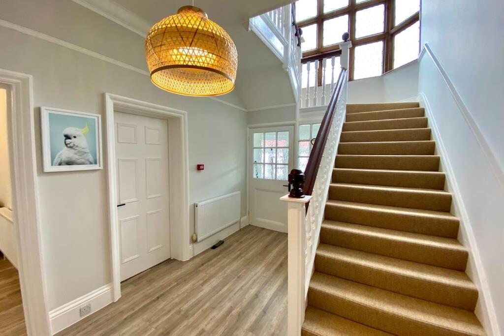 בורנמות' Cleveland House - Perfect For Beaches And Town. מראה חיצוני תמונה