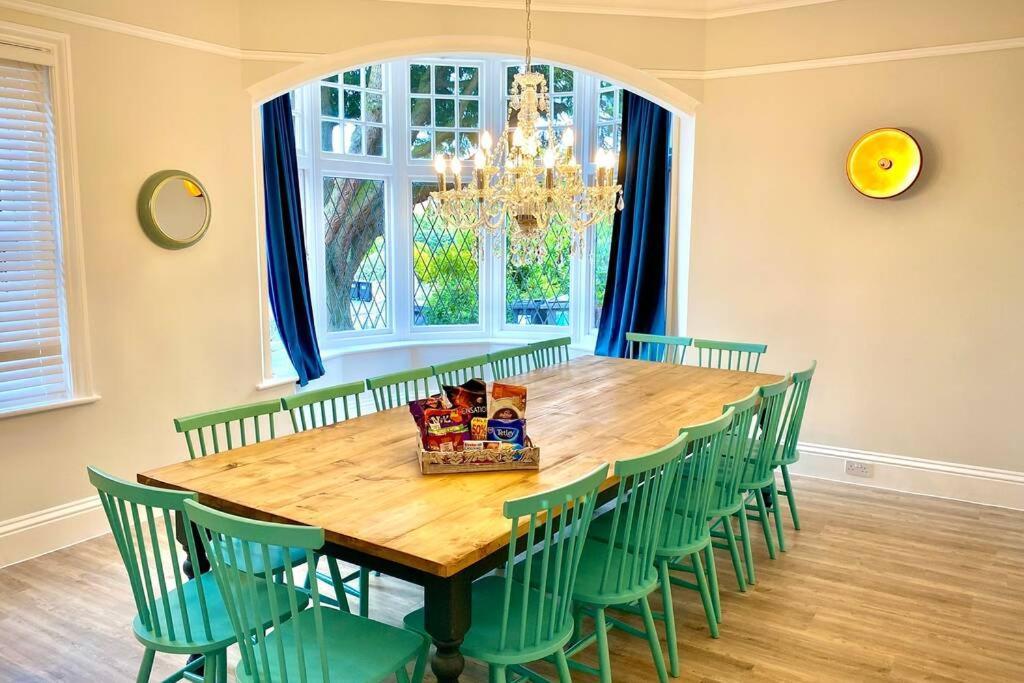 בורנמות' Cleveland House - Perfect For Beaches And Town. מראה חיצוני תמונה
